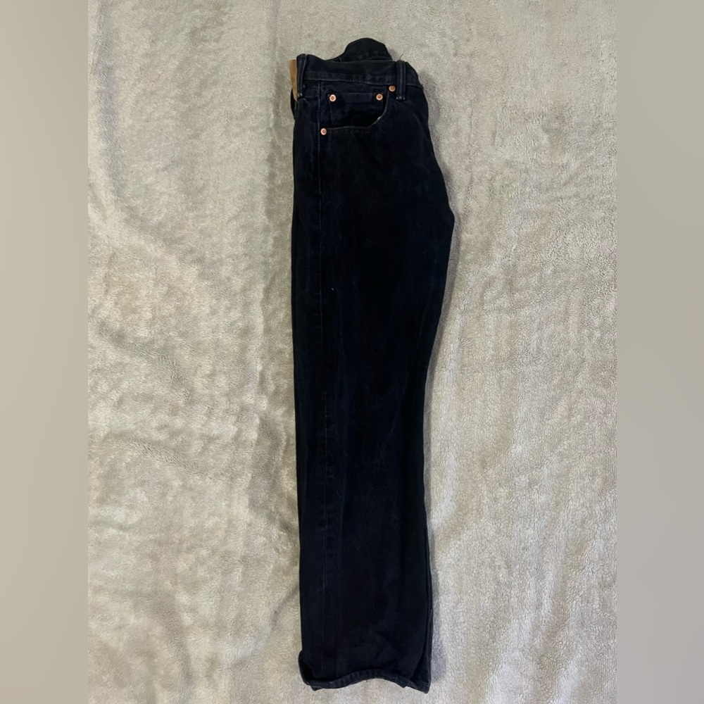 Levi Men’s Black Jeans.